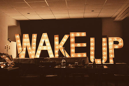 Wake up - Пробудись